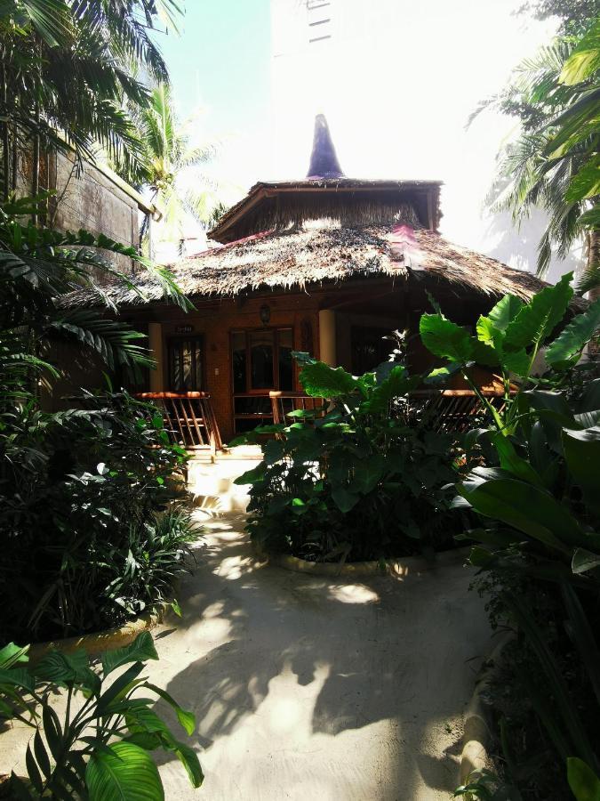 Reddoorz Premium @ Nigi Nigi Nu Noos Station 2 Boracay Hotell Balabag  Eksteriør bilde